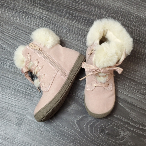 Cat & Jack Other - Toddler Cat and Jack Faux Fur Boots